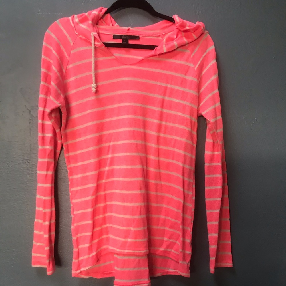 🆑 4/$20 City Streets brand Hot Pink Hoodie,size M